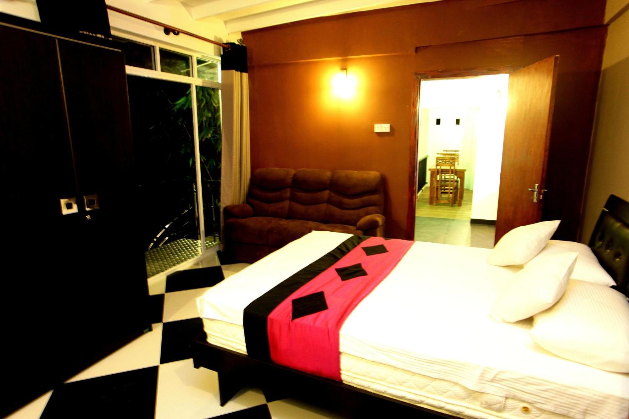 Oak Residencies Villa Kiribathgoda Phòng bức ảnh